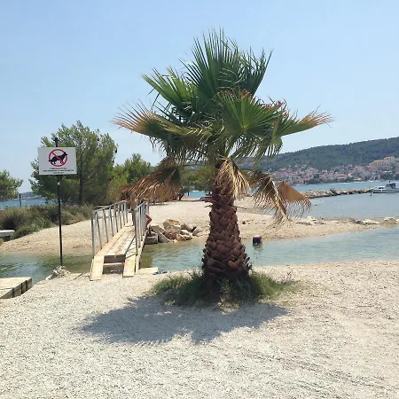 Chill Out 3*